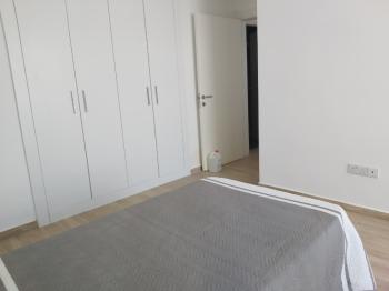 KKTC GİRNE MERKEZDE DENİZ VE DAĞ MANZARALI SATILIK 3+1 PENTHOUSE DAİRE