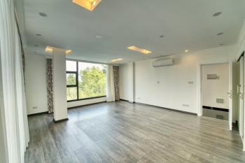 KKTC Girne Çatalköy'de Geniş Bahçeli Ödeme Planlı Satılık 4+1 Havuzlu Lüks Villa