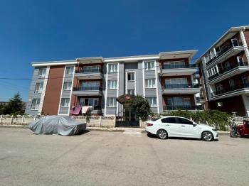 ✭ AFYON ÜÇOK EMLAKTAN MAREŞAL FEVZİ ÇAKMAK MAH 3+1 115M² TEMİZ BAKIMLI SATILIK DAİRE ✭