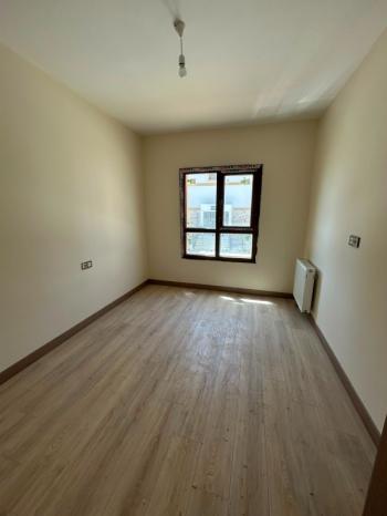 * AFYON ÜÇOK EMLAKTAN TOKİ KANLICA GÖKÇE TOKİLERDE MAH 2+1 80M² SIFIR ASANSÖRLÜ KİRALIK DAİRE * 