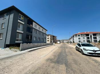 AFYON ÜÇOK EMLAKTAN KANLICA MAH +1 110M² SIFIR AYARINDA KİRALIK  DAİRE 