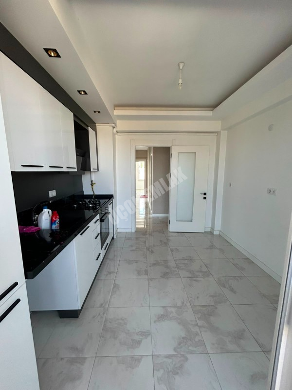 AFYON ÜÇOK EMLAKTAN KANLICA MAH +1 110M² SIFIR AYARINDA KİRALIK  DAİRE 
