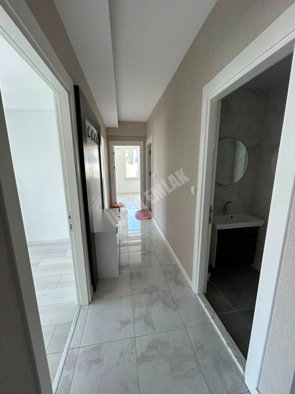 AFYON ÜÇOK EMLAKTAN KANLICA MAH +1 110M² SIFIR AYARINDA KİRALIK  DAİRE 