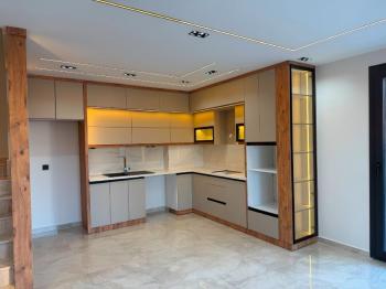 Didim'de Satılık 3+1 Havuzlu Teraslı Otoparklı Villa
