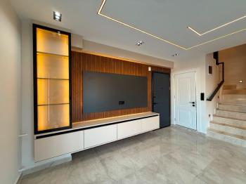 Didim'de Satılık 3+1 Havuzlu Teraslı Otoparklı Villa