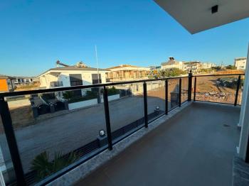 Didim'de Satılık 3+1 Havuzlu Teraslı Otoparklı Villa