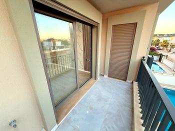 Didimde 317 M2  Arsa İçerisinde 4+1 Villa