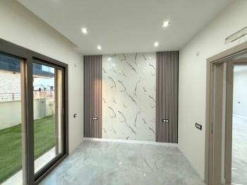 Didimde 317 M2  Arsa İçerisinde 4+1 Villa
