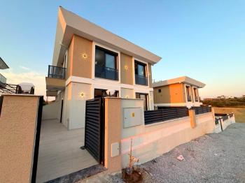 Didim'de Satılık 3+1 Villa
