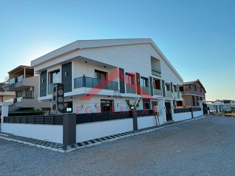 Didim'de Satılık 3+1 Havuzlu Teraslı Otoparklı Villa