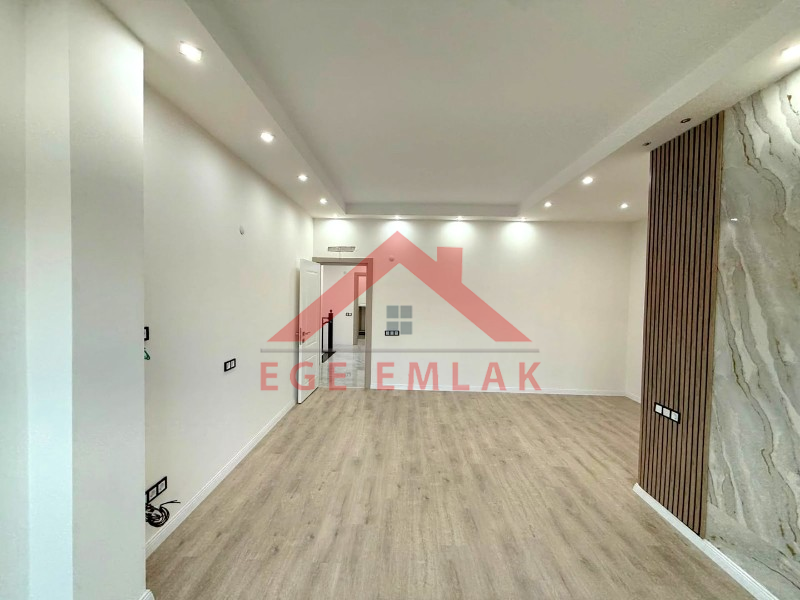 Didimde 317 M2  Arsa İçerisinde 4+1 Villa
