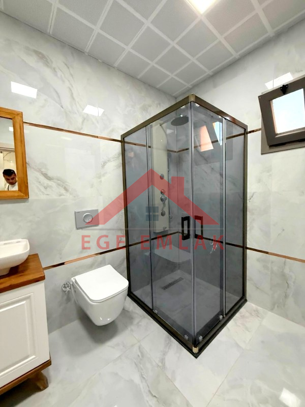 Didimde 317 M2  Arsa İçerisinde 4+1 Villa