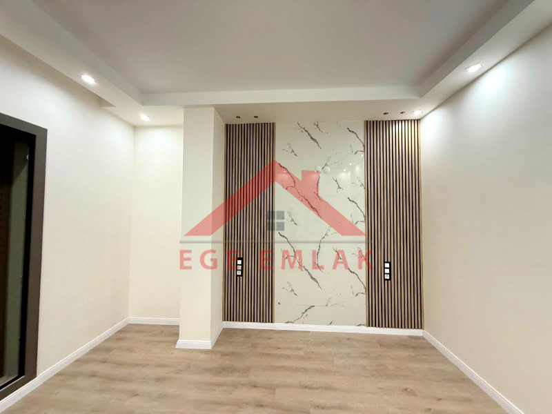 Didimde 317 M2  Arsa İçerisinde 4+1 Villa