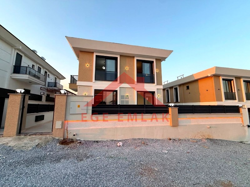 Didim'de Satılık 3+1 Villa