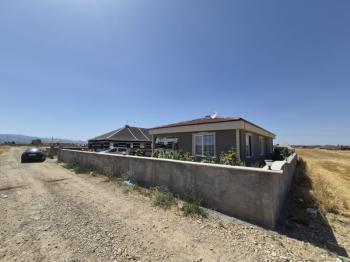 *AFYON ÜÇOK EMLAKTAN SUSUZ KASABASI 964M² SATILIK ARSA + MÜSTAKİL EV *