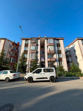 * AFYON ÜÇOK EMLAKTAN HARBİŞ KOCATEPE MAH 3+1 115M² TEMİZ BAKIMLI KİRALIK DAİRE *