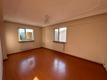 * AFYON ÜÇOK EMLAKTAN HARBİŞ KOCATEPE MAH 3+1 115M² TEMİZ BAKIMLI KİRALIK DAİRE *
