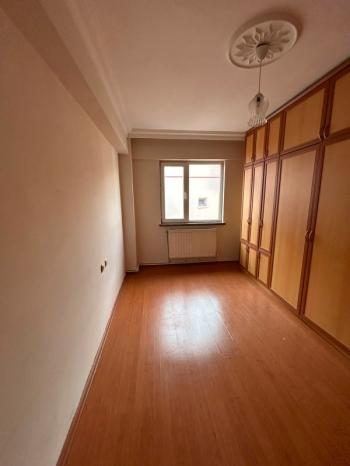 * AFYON ÜÇOK EMLAKTAN HARBİŞ KOCATEPE MAH 3+1 115M² TEMİZ BAKIMLI KİRALIK DAİRE *