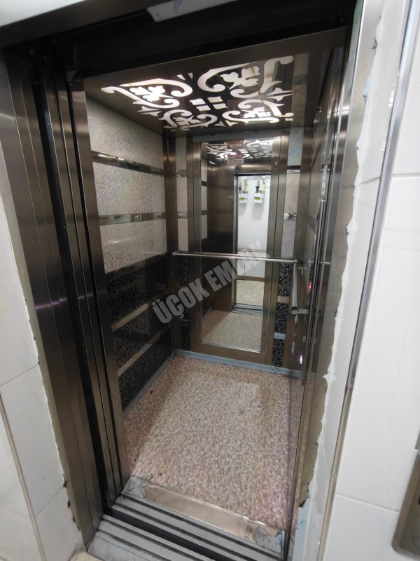 * AFYON ÜÇOK EMLAKTAN ERENLER MAH 1+1 45M² EŞYALI KİRALIK DAİRE *