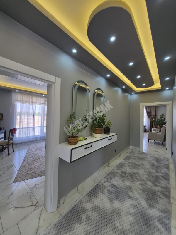 *AFYON ÜÇOK EMLAKTAN SUSUZ KASABASI 964M² SATILIK ARSA + MÜSTAKİL EV *