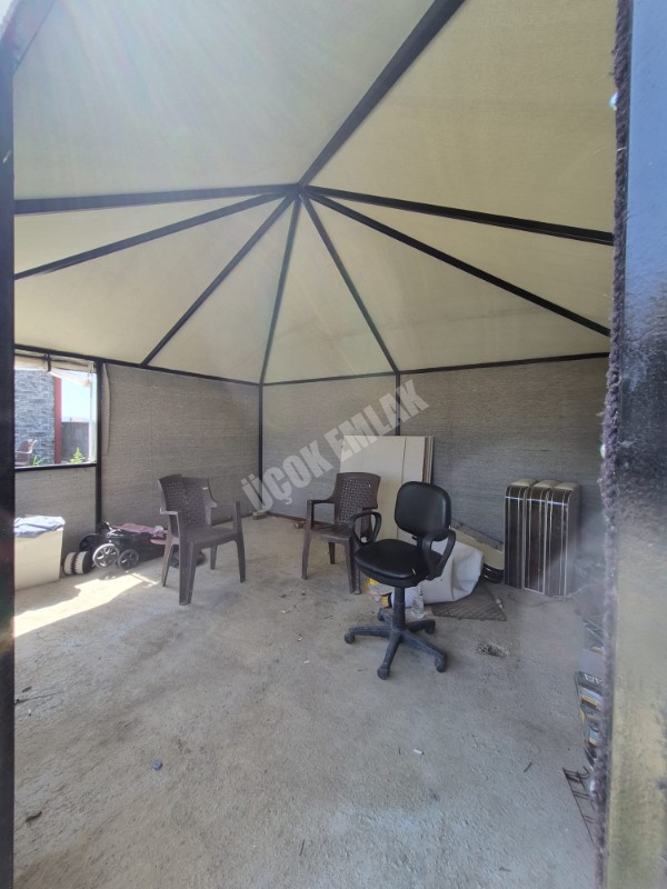 *AFYON ÜÇOK EMLAKTAN SUSUZ KASABASI 964M² SATILIK ARSA + MÜSTAKİL EV *