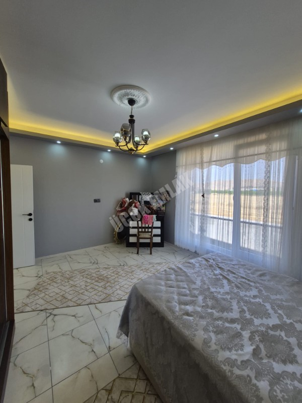 *AFYON ÜÇOK EMLAKTAN SUSUZ KASABASI 964M² SATILIK ARSA + MÜSTAKİL EV *