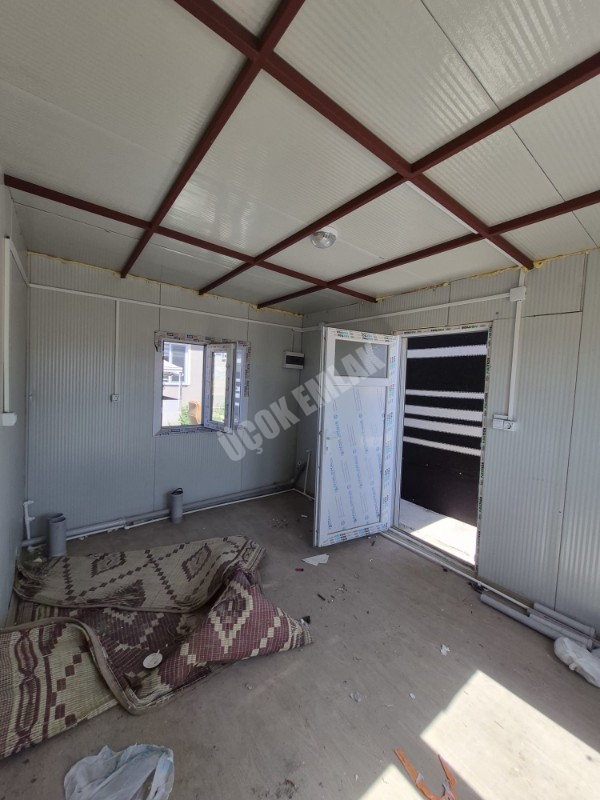 *AFYON ÜÇOK EMLAKTAN SUSUZ KASABASI 964M² SATILIK ARSA + MÜSTAKİL EV *