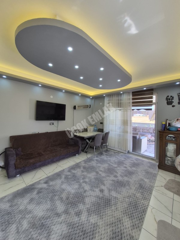 *AFYON ÜÇOK EMLAKTAN SUSUZ KASABASI 964M² SATILIK ARSA + MÜSTAKİL EV *