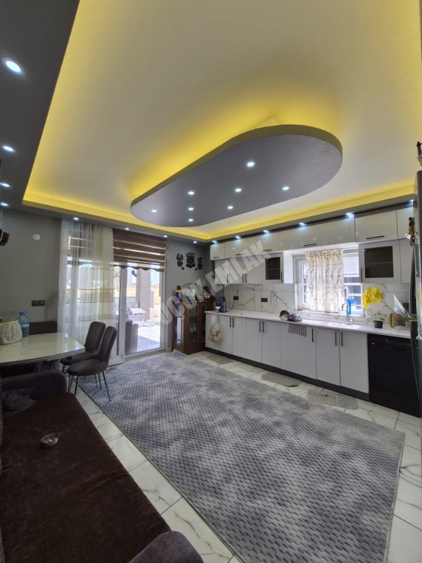 *AFYON ÜÇOK EMLAKTAN SUSUZ KASABASI 964M² SATILIK ARSA + MÜSTAKİL EV *