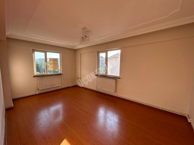 * AFYON ÜÇOK EMLAKTAN HARBİŞ KOCATEPE MAH 3+1 115M² TEMİZ BAKIMLI KİRALIK DAİRE *