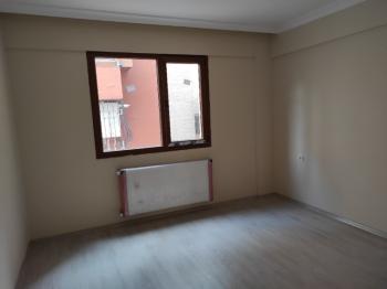 Antre Emlak'tan Kiralık Bahçelievler'de Hastane Yanı Doğalgazlı,Asansörlü Açık Mutfak 2+1 Yeni Daire