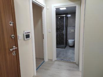 Antre Emlak'tan Kiralık Bahçelievler'de Hastane Yanı Doğalgazlı,Asansörlü Açık Mutfak 2+1 Yeni Daire
