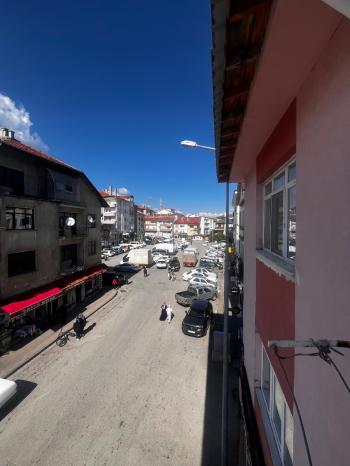 SEVİLLER MAH. HAL BÖLGESİNDE SATILIK 2+1 DAİRE