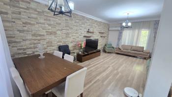 KKTC Girne Alsancak'ta Şokmar Market Arkasında Kiralık Full Eşyalı 3+1 Dubleks İkiz Villa