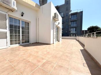 Kıbrıs Girne Merkez Geniş Teraslı Satılık 3+1 Full Penthouse