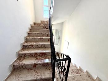 Kıbrıs Girne Merkez Geniş Teraslı Satılık 3+1 Full Penthouse