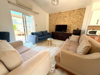 Kıbrıs Girne Merkez Geniş Teraslı Satılık 3+1 Full Penthouse