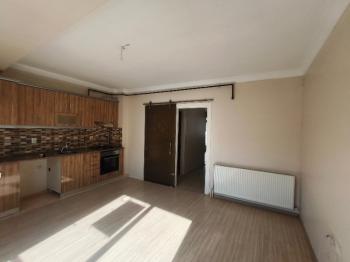 Antre Emlak'tan Kiralık Bozyaka Hastane Yanı 2+1,Otoparklı Doğalgazlı Yeni Daire