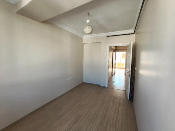 Antre Emlak'tan Kiralık Bozyaka Hastane Yanı 2+1,Otoparklı Doğalgazlı Yeni Daire