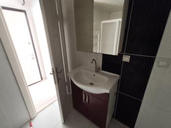 Antre Emlak'tan Kiralık Bozyaka Hastane Yanı 2+1,Otoparklı Doğalgazlı Yeni Daire