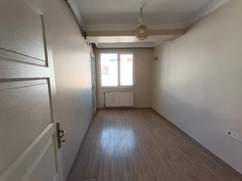 Antre Emlak'tan Kiralık Bozyaka Hastane Yanı 2+1,Otoparklı Doğalgazlı Yeni Daire