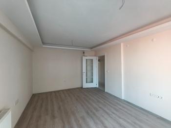Antre Emlak'tan Kiralık Bozyaka Hastane Yanı Bahar Mahallesinde 3+1,Otoparklı Asansörlü Doğalgazlı Sıfır Daire