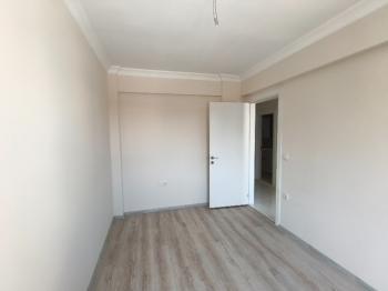 Antre Emlak'tan Kiralık Bozyaka Hastane Yanı Bahar Mahallesinde 3+1,Otoparklı Asansörlü Doğalgazlı Sıfır Daire