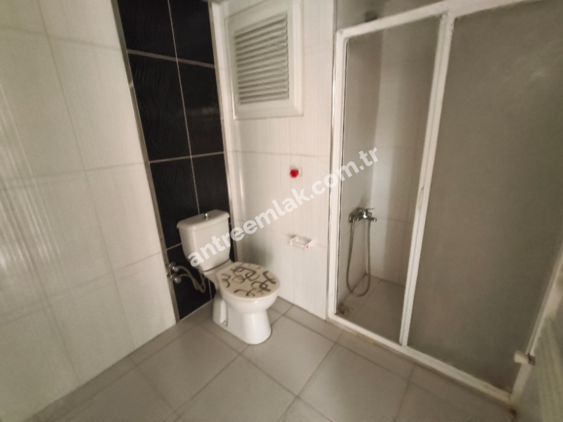 Antre Emlak'tan Kiralık Bozyaka Hastane Yanı 2+1,Otoparklı Doğalgazlı Yeni Daire