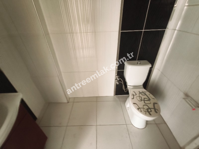 Antre Emlak'tan Kiralık Bozyaka Hastane Yanı 2+1,Otoparklı Doğalgazlı Yeni Daire