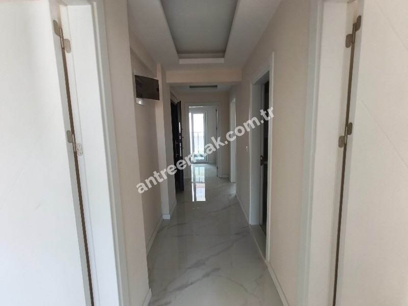 Antre Emlak'tan Kiralık Bozyaka Hastane Yanı Bahar Mahallesinde 3+1,Otoparklı Asansörlü Doğalgazlı Sıfır Daire