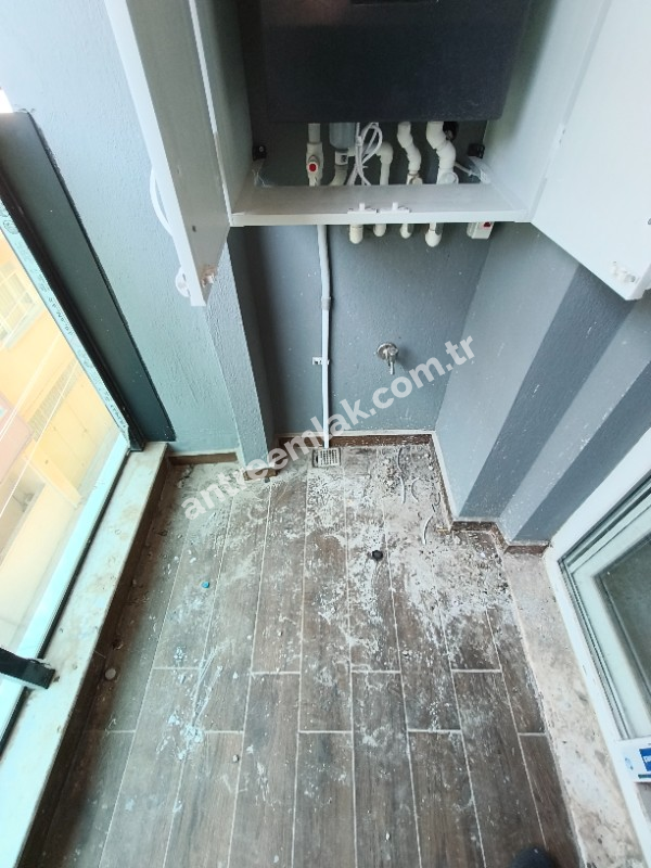 Antre Emlak'tan Kiralık Bozyaka Hastane Yanı Bahar Mahallesinde 3+1,Otoparklı Asansörlü Doğalgazlı Sıfır Daire