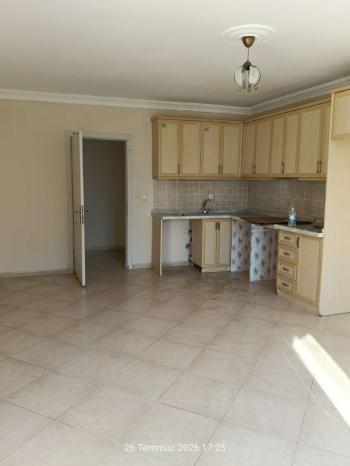 TOSMUR MAH. ZİNCİR MARKETLER SOKAĞI 2+1 BOŞ KİRALIK DAİRE