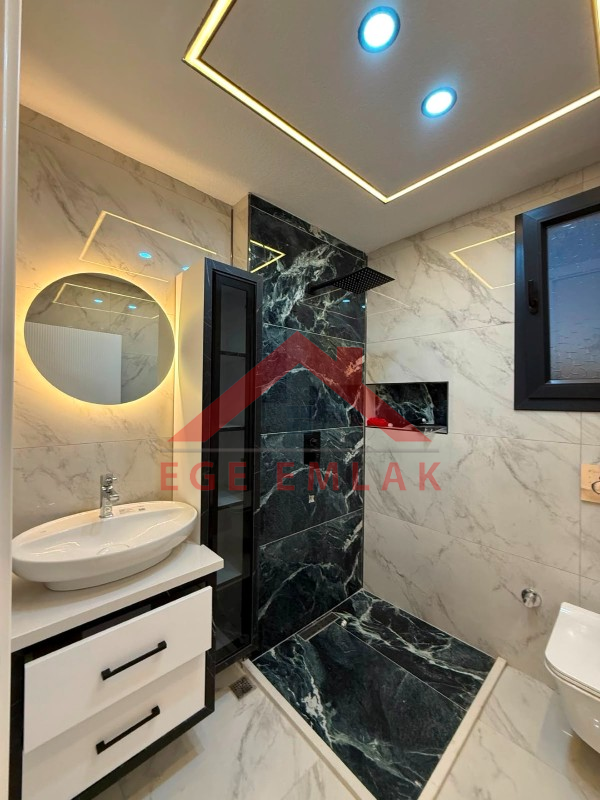 Didim'de Satılık 4+1 Ayrı Mutfaklı Villa
