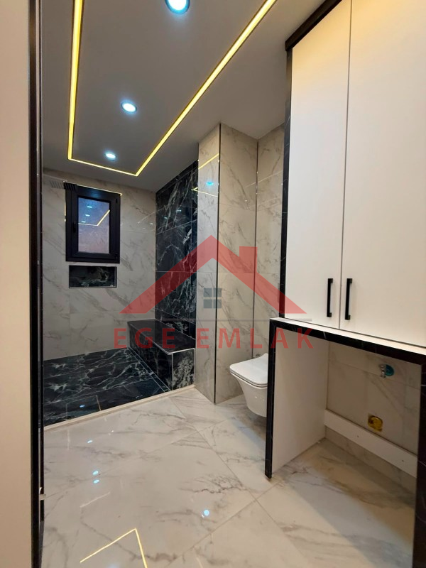 Didim'de Satılık 4+1 Ayrı Mutfaklı Villa